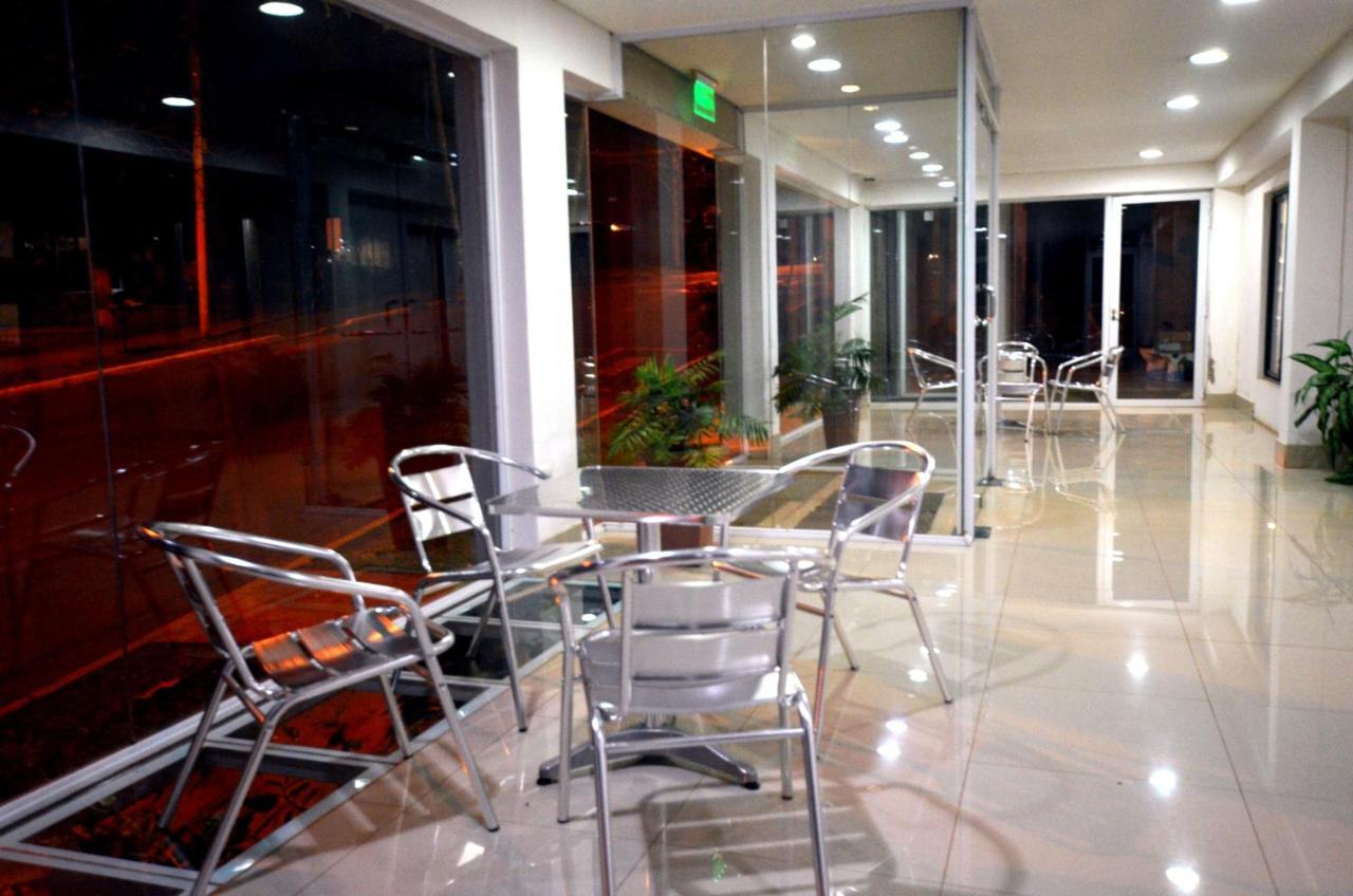 Hosteria Casa Blanca Iguazu Пуэрто-Игуасу Экстерьер фото