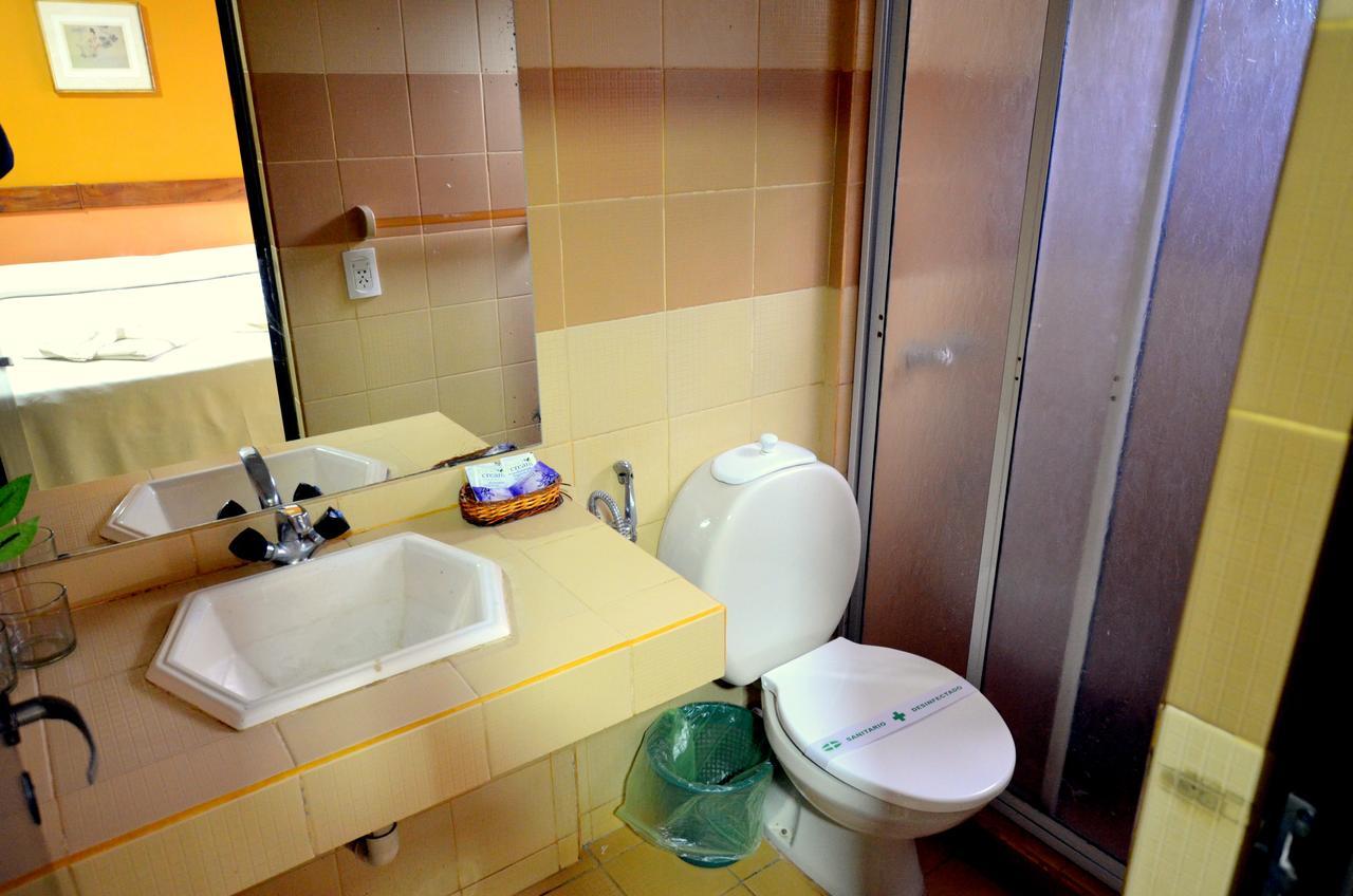 Hosteria Casa Blanca Iguazu Пуэрто-Игуасу Экстерьер фото